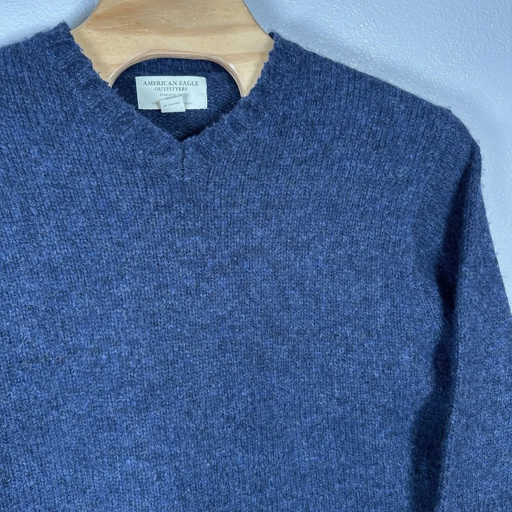Vintage American Eagle Sweater Mens Large Wool‎ Blend Vneck Blue Thick Fisherman